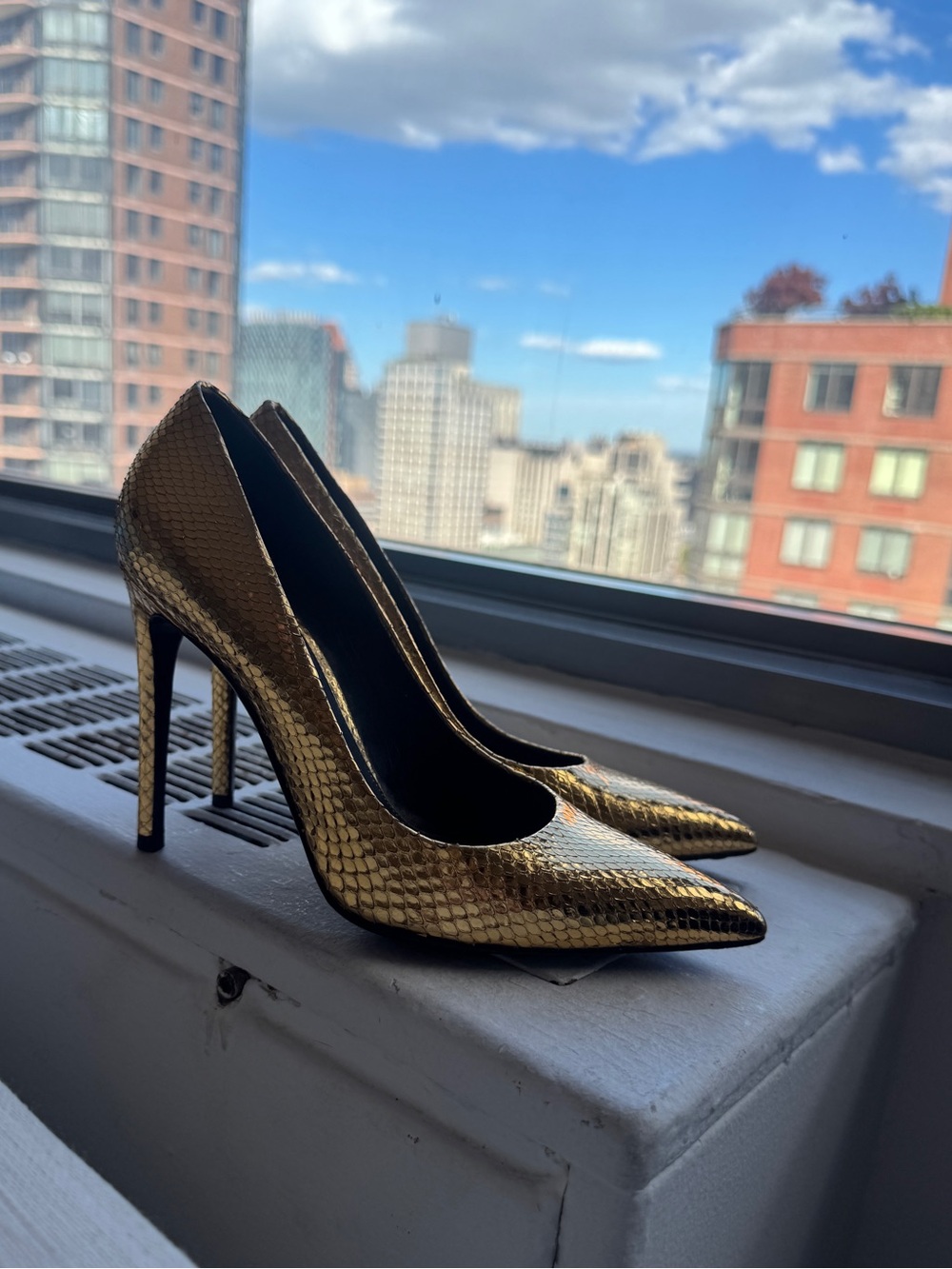 LV genuine python pumps - Picture 11 of 15